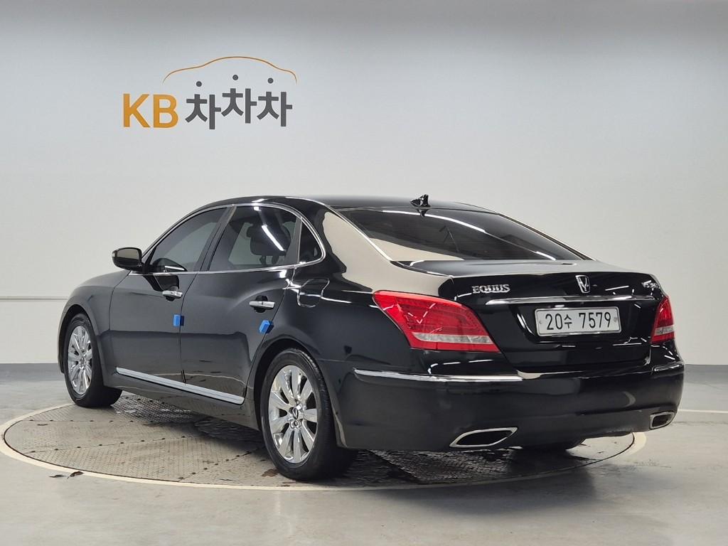 HYUNDAI Ecuus (New Model) VS380