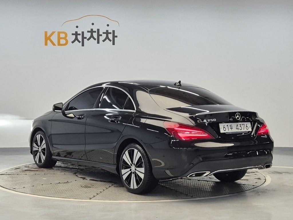 BENZ CLA-Class CLA250 4 Matic