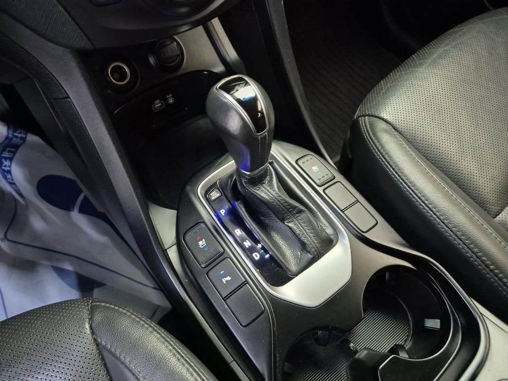 HYUNDAI The New Maxcruz Diesel 2.2 2WD