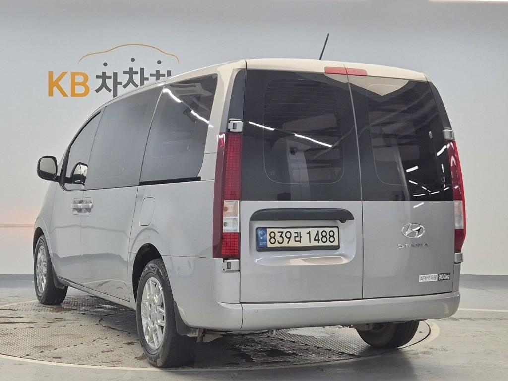 HYUNDAI Staria 2.2 Diesel Cargo 3-Seater