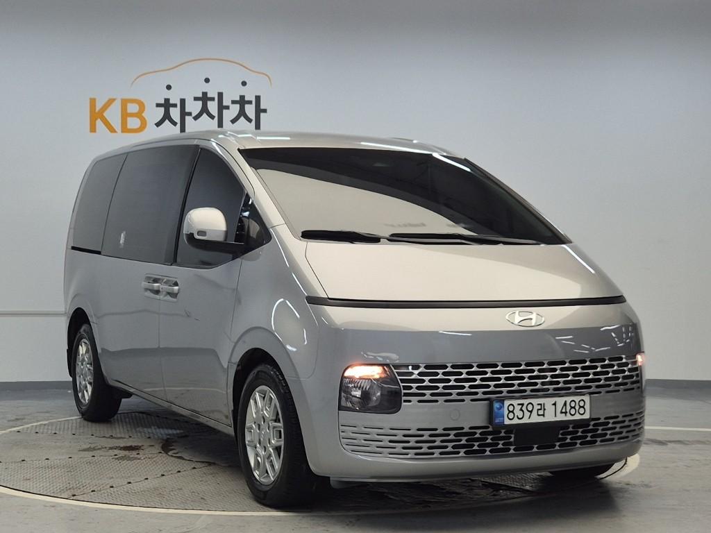 HYUNDAI Staria 2.2 Diesel Cargo 3-Seater