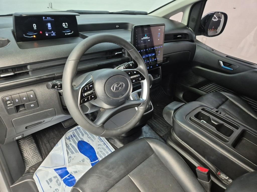 HYUNDAI Staria 2.2 Diesel Cargo 3-Seater