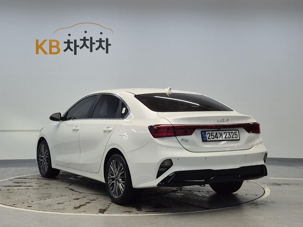 KIA The New K3 1.6 Gasoline