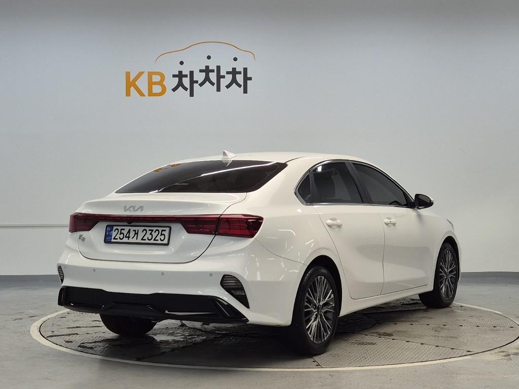 KIA The New K3 1.6 Gasoline