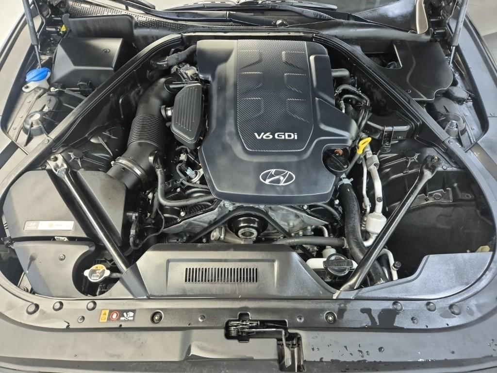 HYUNDAI Genesis DH G330