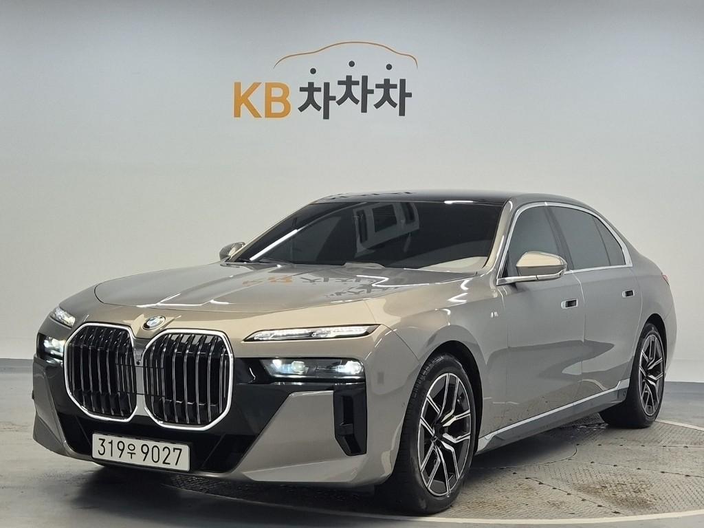 BMW 7 Series (7th gen) 2023