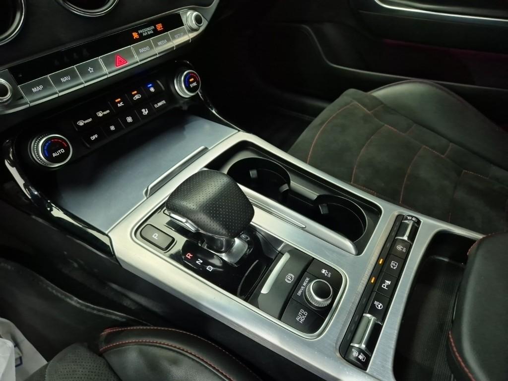 KIA Stinger Meister 2.5 Turbo AWD