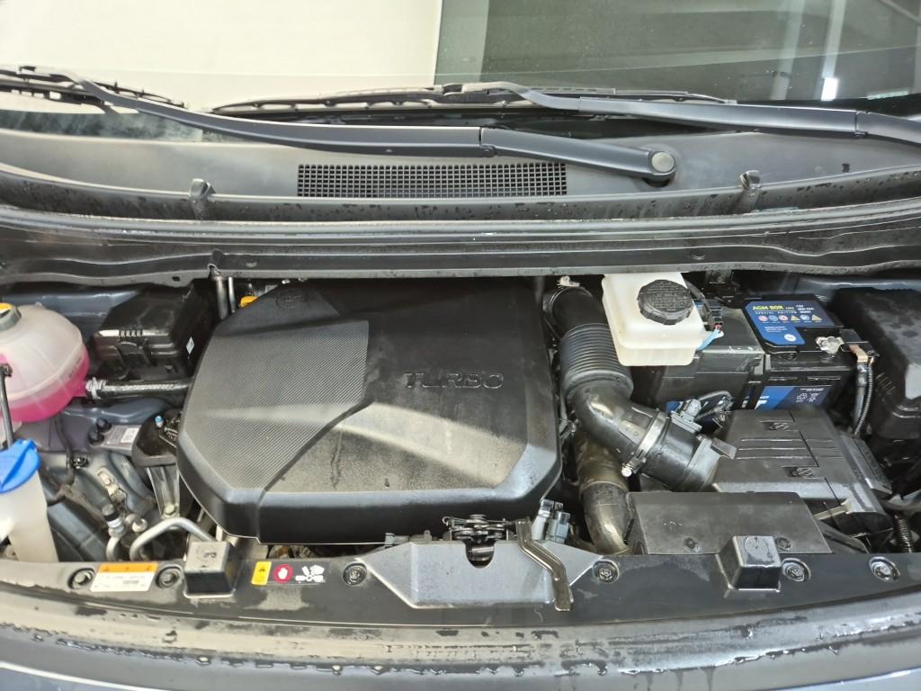 HYUNDAI Staria 2.2 Diesel Cargo 3-Seater
