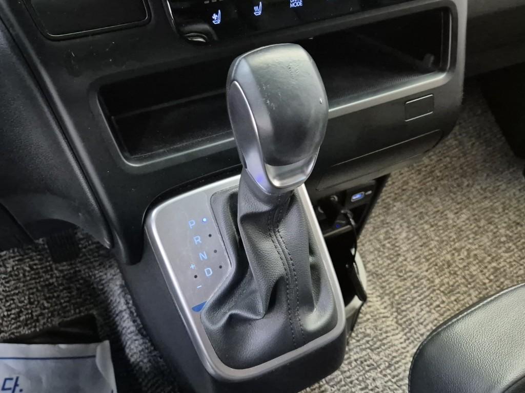 HYUNDAI Staria 2.2 Diesel Cargo 3-Seater