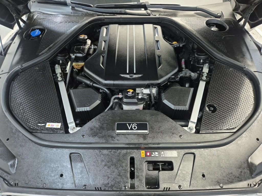 GENESIS G90 New Model 3.5 Turbo AWD