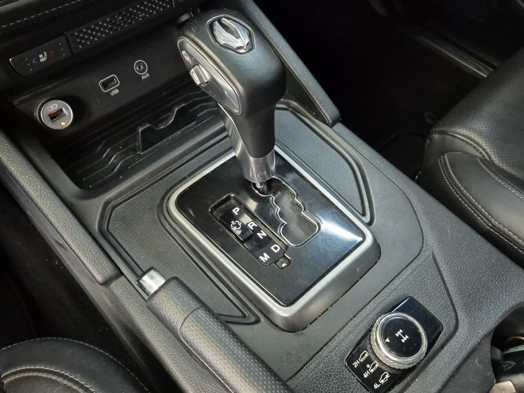KG MOBILITY(SSANGYONG) Rexton Sports Khan Diesel 2.2 4WD