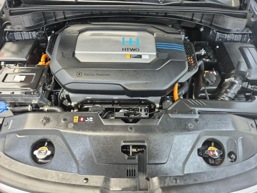 HYUNDAI Nexo FCEV