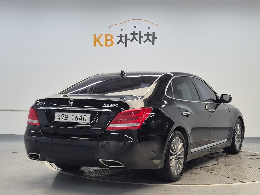 HYUNDAI Ecuus (New Model) VS380