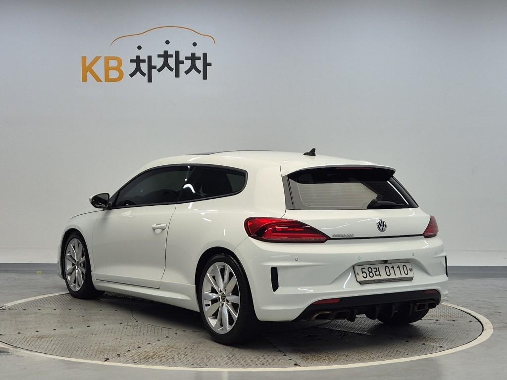 VOLKSWAGEN Scirocco (3rd Generation) 2.0 TDI