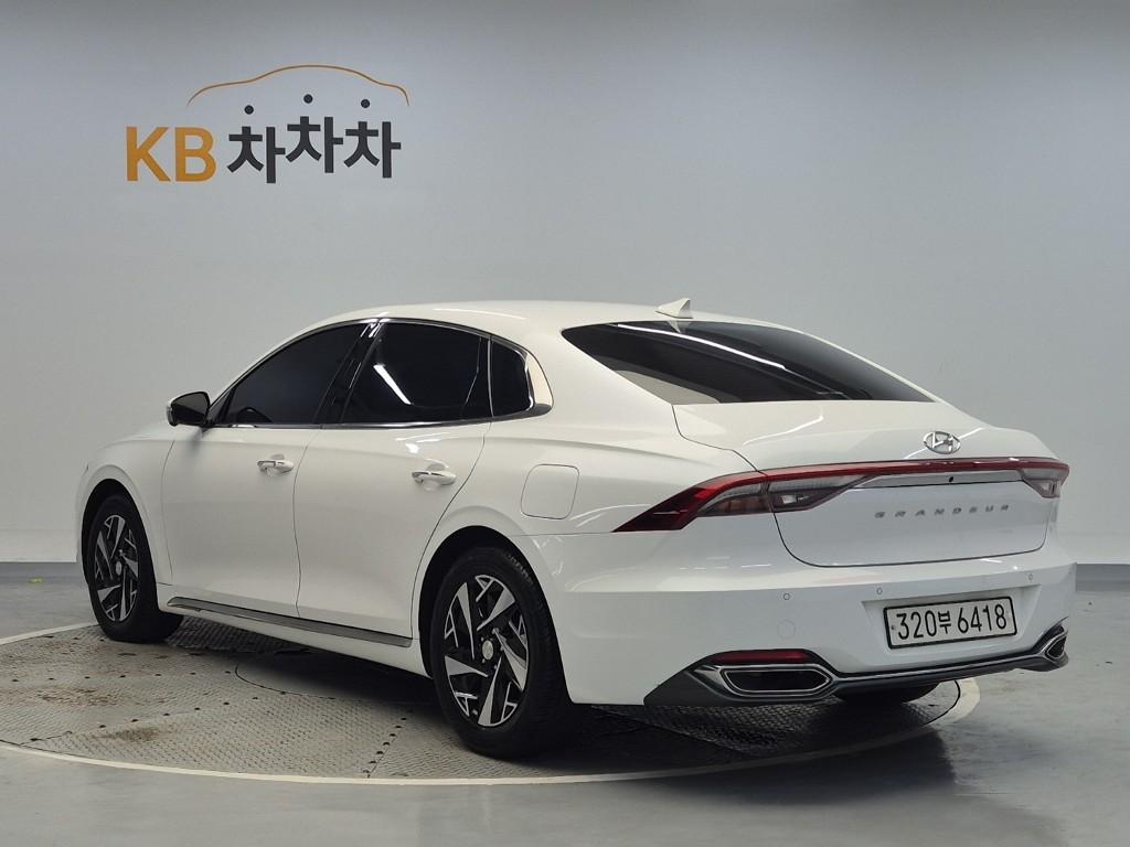 HYUNDAI The New Grandeur IG Hybrid 2.4 HEV