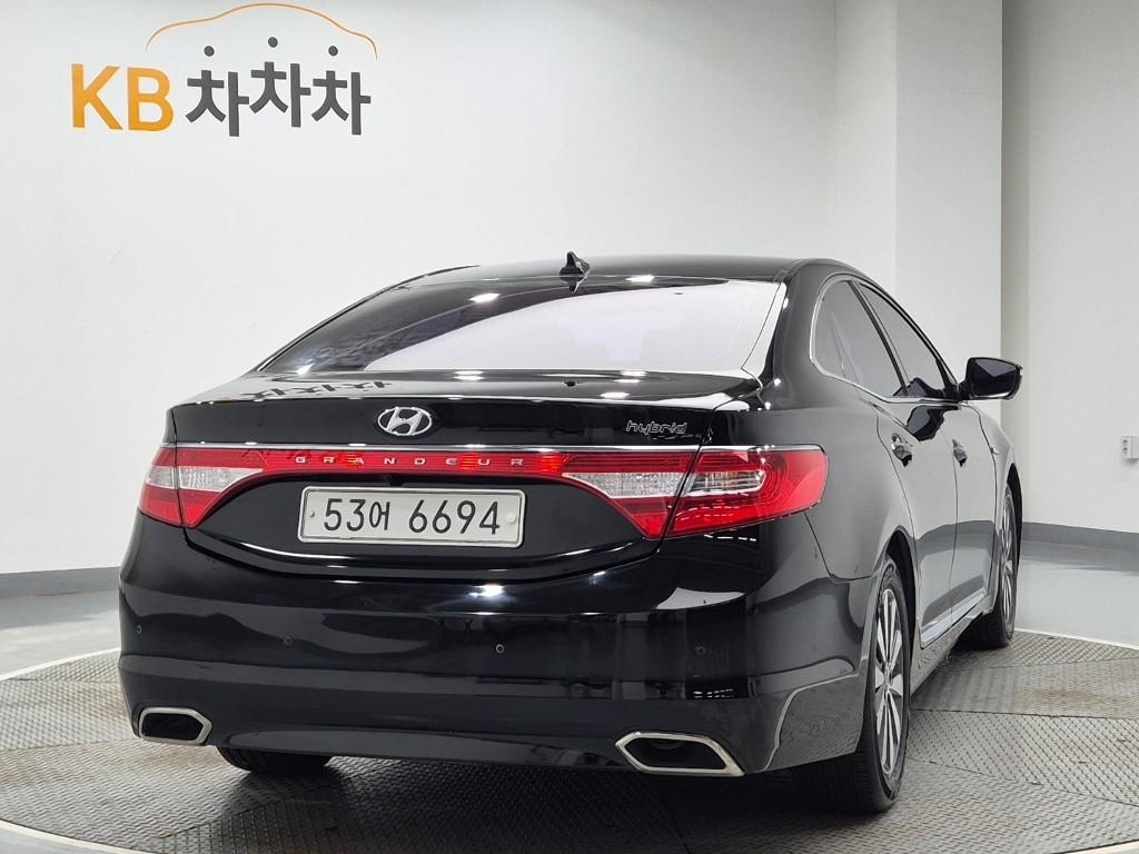 HYUNDAI Grandeur HG Hybrid 2.4 HEV
