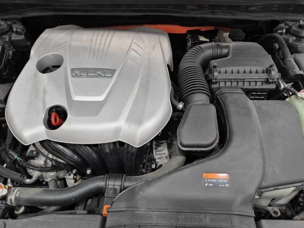 HYUNDAI Grandeur HG Hybrid 2.4 HEV