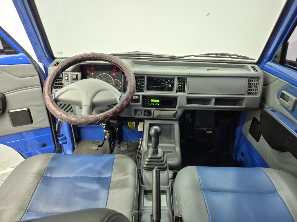 CHEVROLET(DAEWOO) New Damas 5-Seater Coach