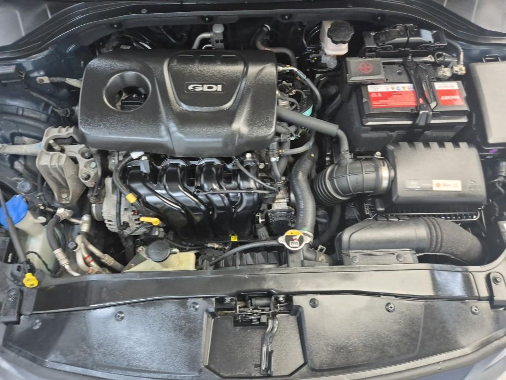 HYUNDAI Avante AD 1.6 GDI