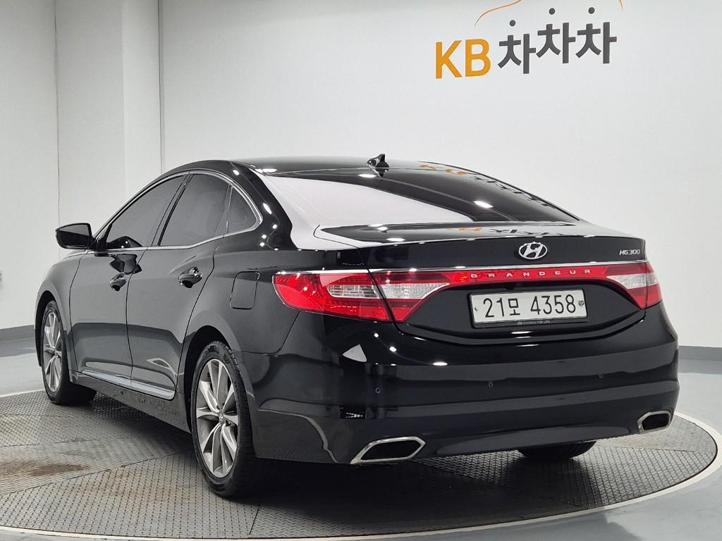 HYUNDAI Grandeur HG HG 300