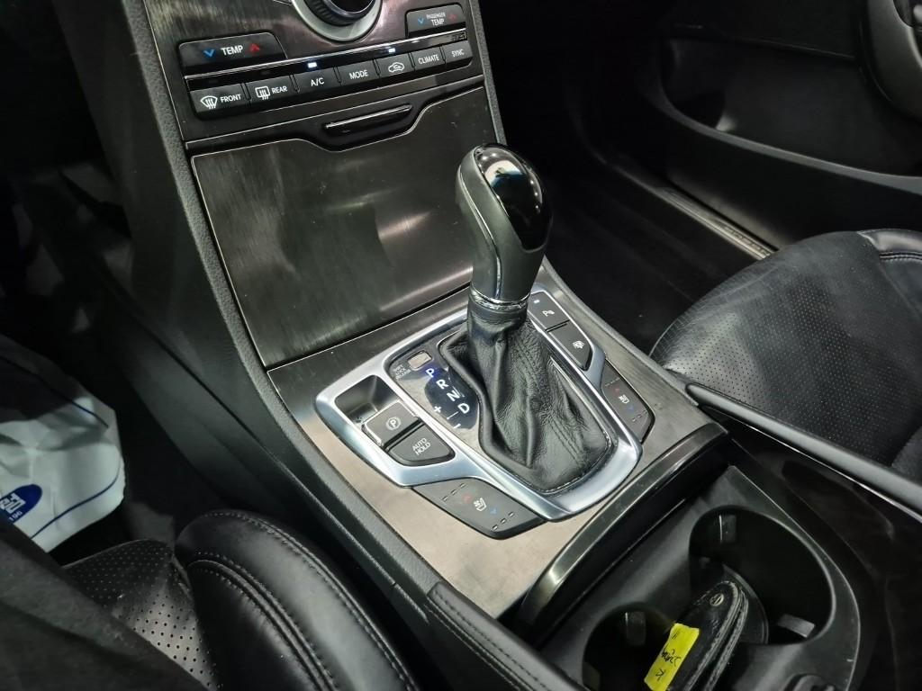 HYUNDAI Grandeur HG HG 300