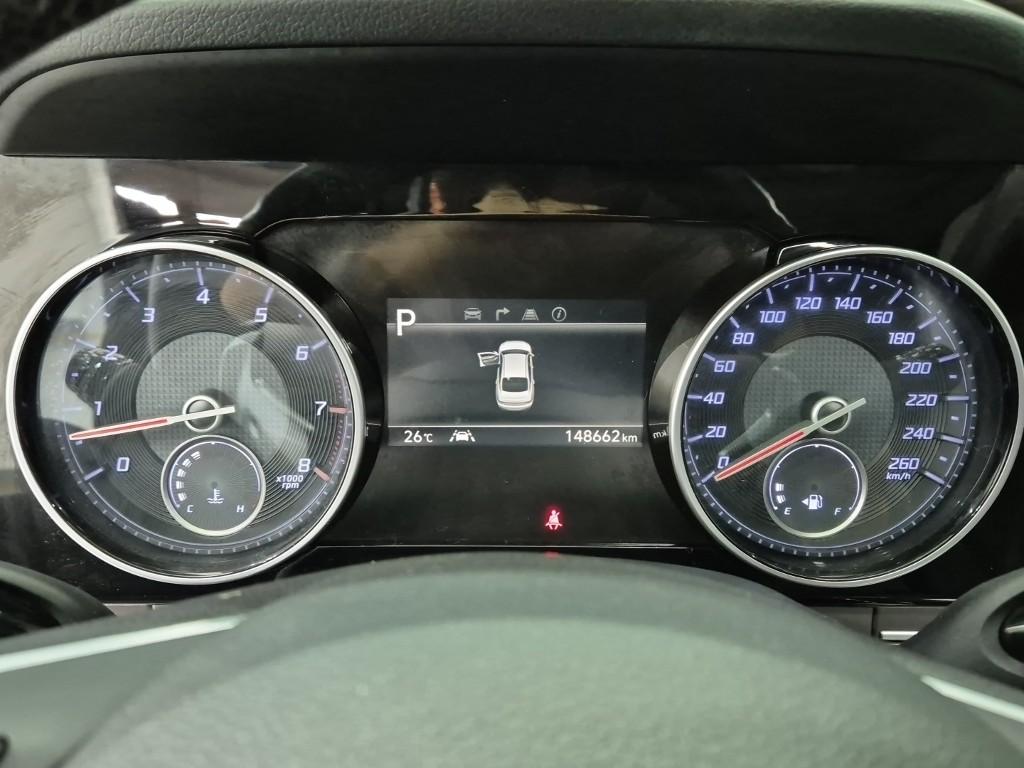 HYUNDAI The New Grandeur IG LPi 3.0