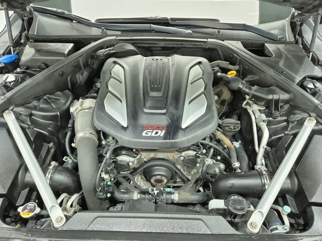 GENESIS EQ900 3.3 Turbo AWD