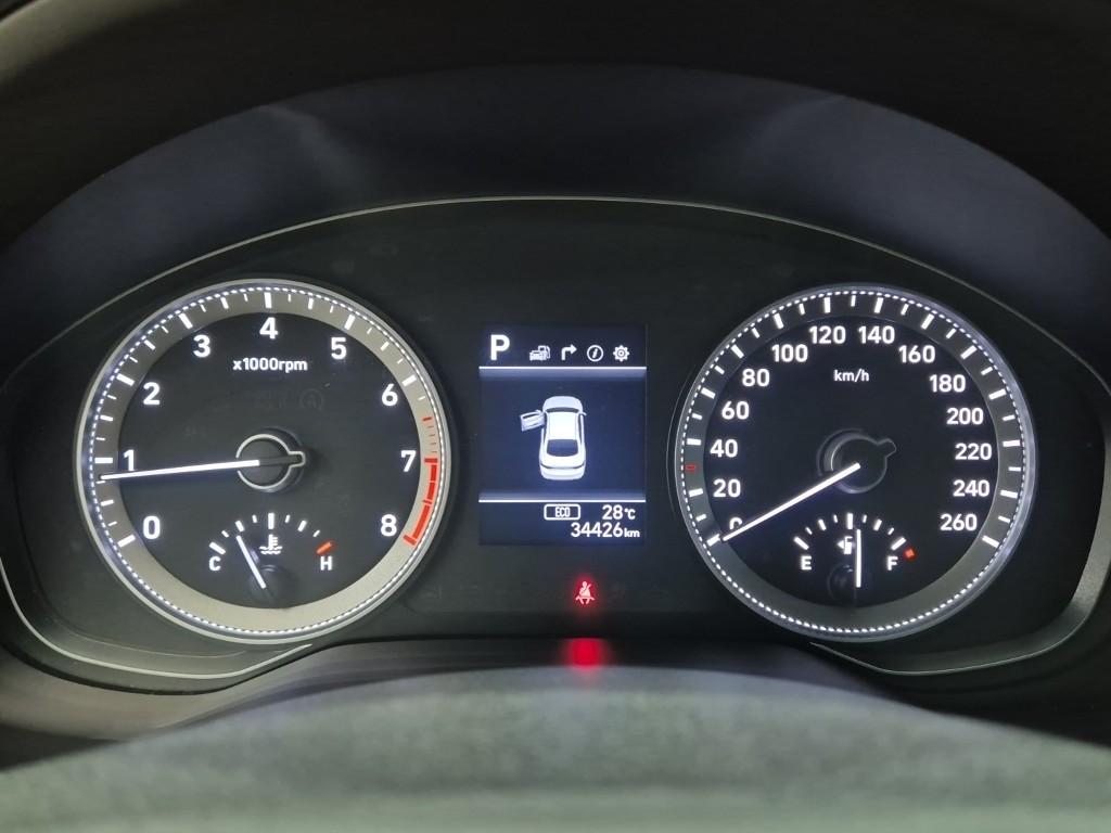 HYUNDAI Grandeur IG 3.0 LPI