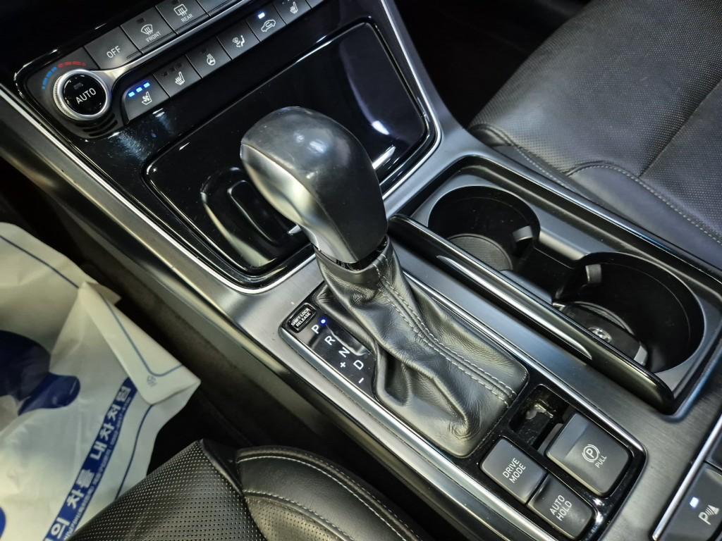 HYUNDAI Grandeur IG 3.0 LPI