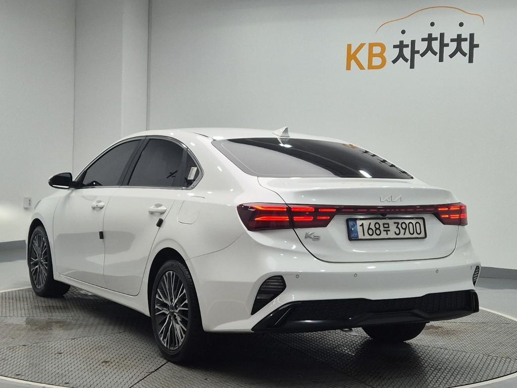 KIA The New K3 1.6 Gasoline