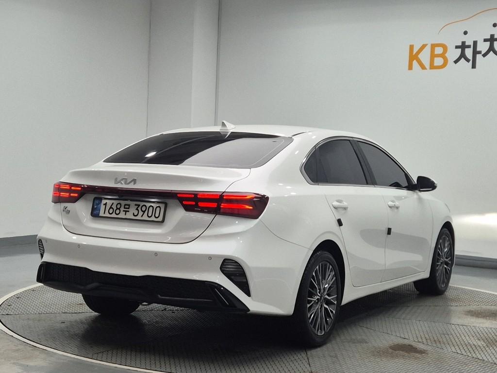 KIA The New K3 1.6 Gasoline