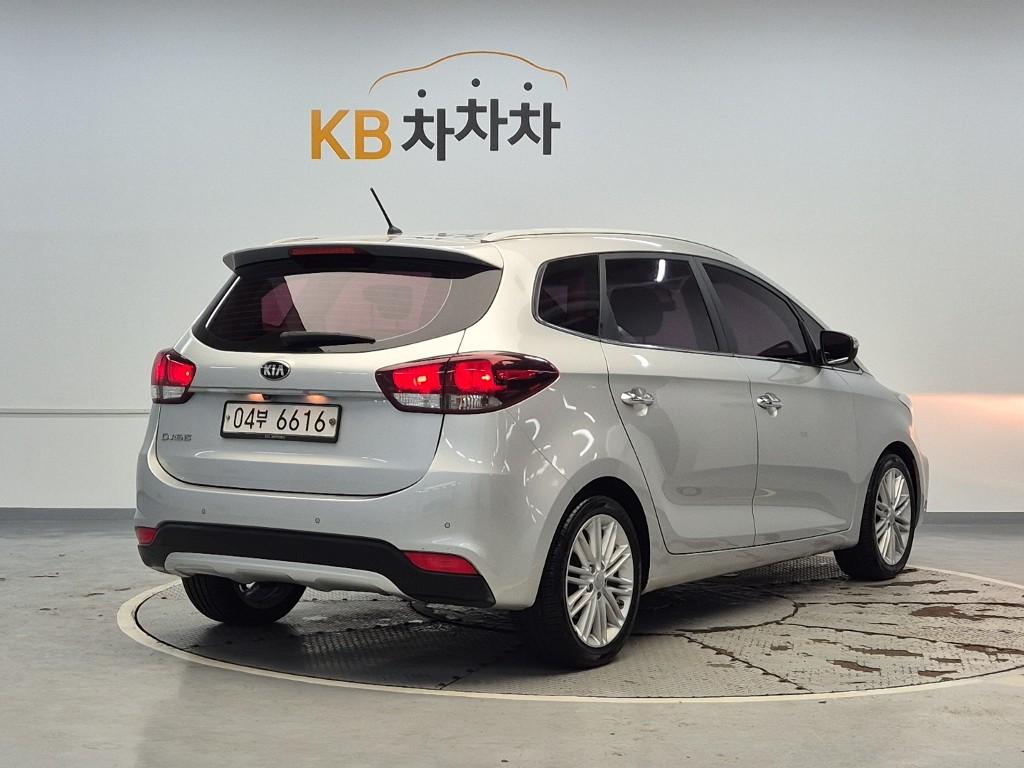 KIA The New Carens 2.0 LPi 7-Seater