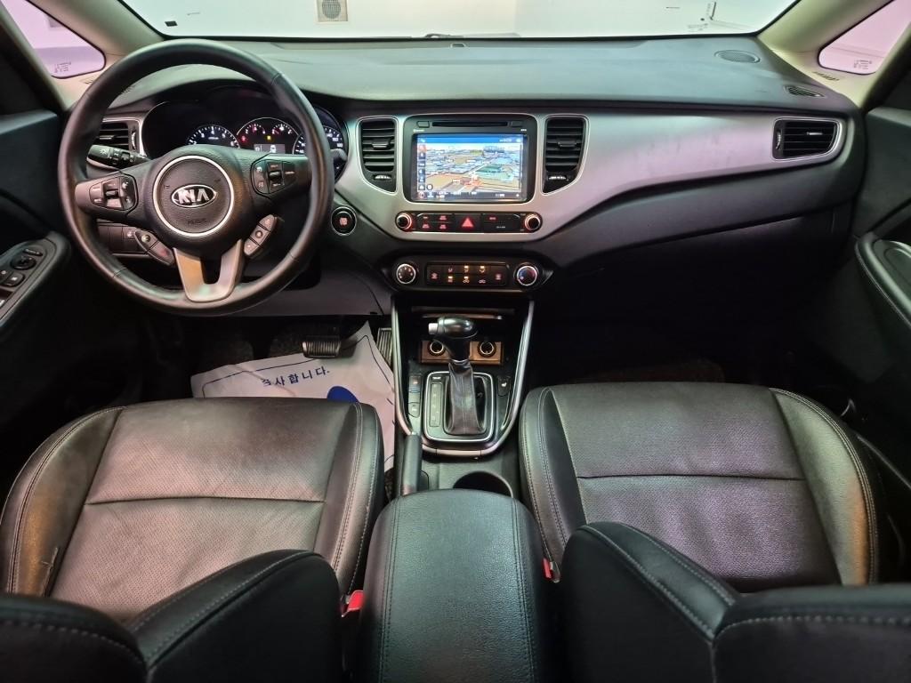 KIA The New Carens 2.0 LPi 7-Seater