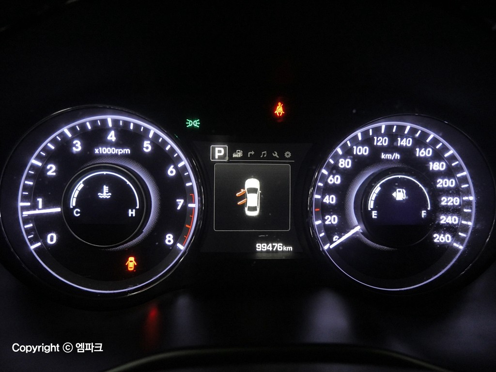 HYUNDAI Aslan G330