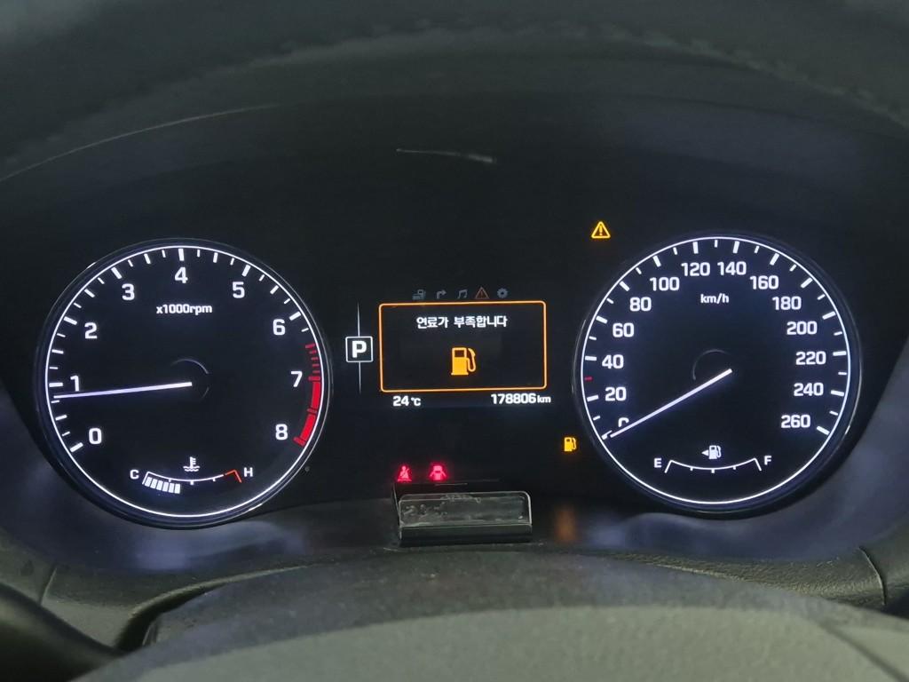 HYUNDAI Genesis DH G330