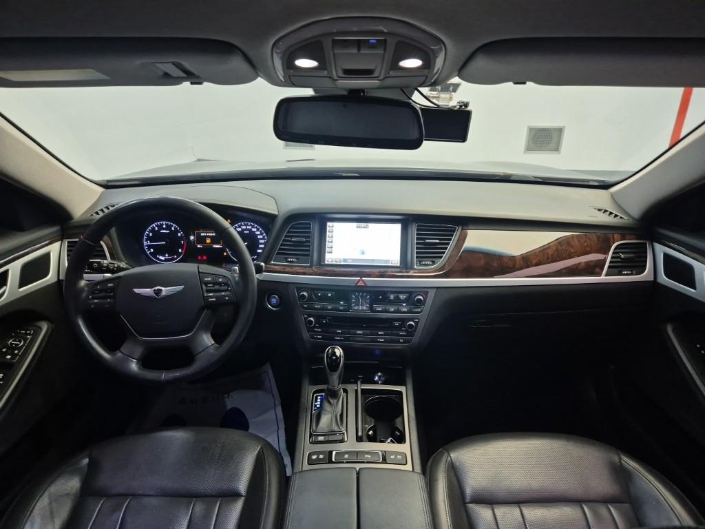 HYUNDAI Genesis DH G330