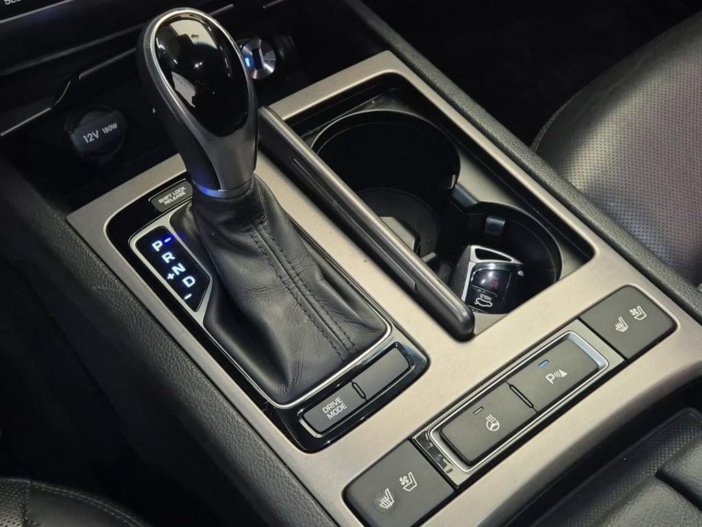 HYUNDAI Genesis DH G330