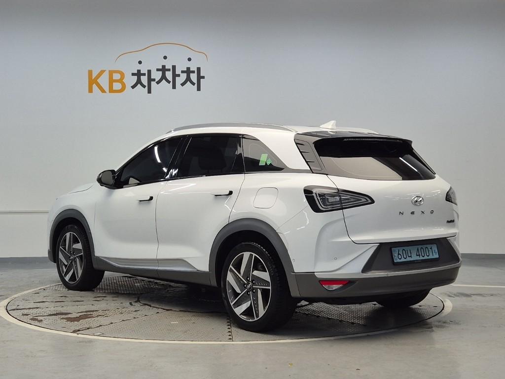HYUNDAI Nexo FCEV