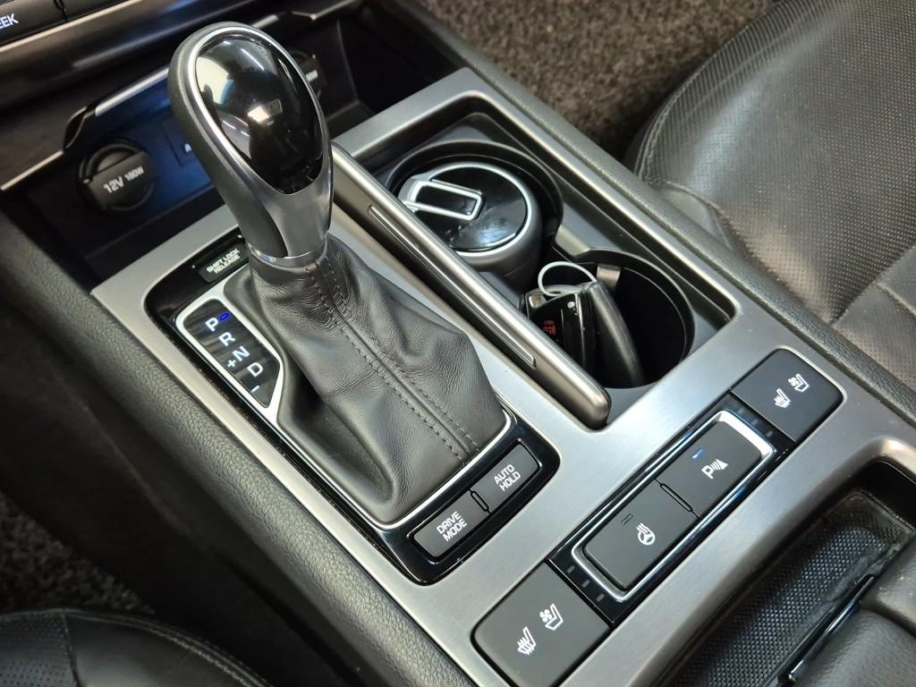 HYUNDAI Genesis DH G330 AWD