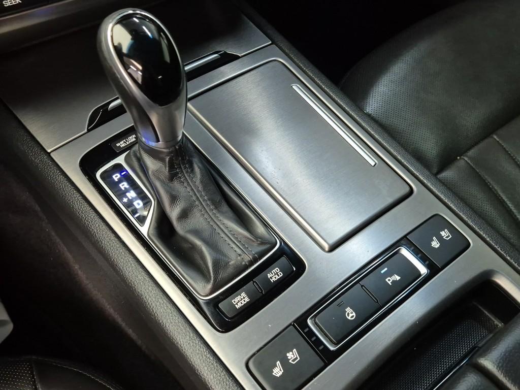 HYUNDAI Genesis DH G330 AWD