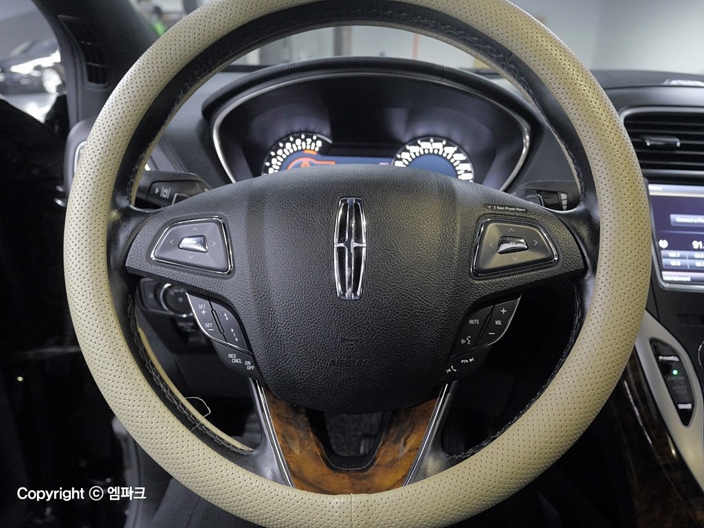 LINCOLN All New MKX 2.7