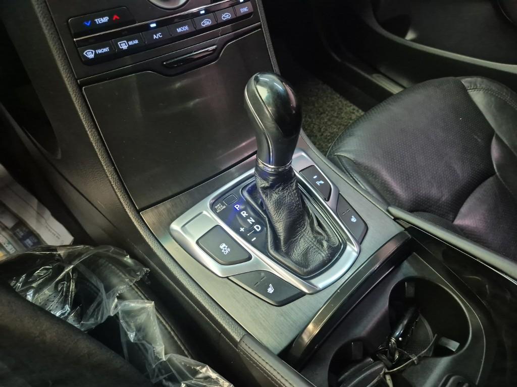 HYUNDAI Grandeur HG LPI