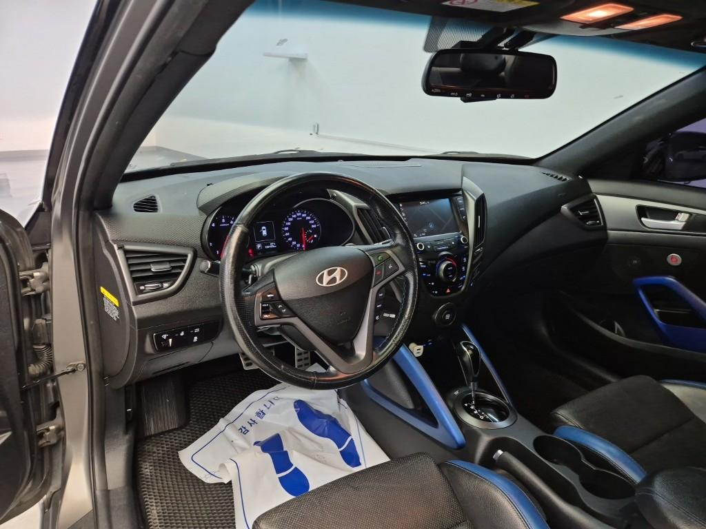HYUNDAI The New Veloster 1.6 Turbo GDI