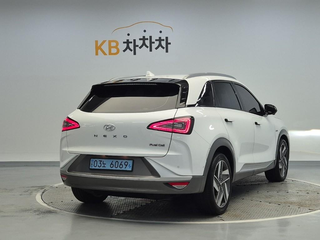 HYUNDAI Nexo FCEV