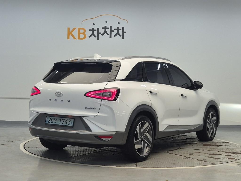 HYUNDAI Nexo FCEV