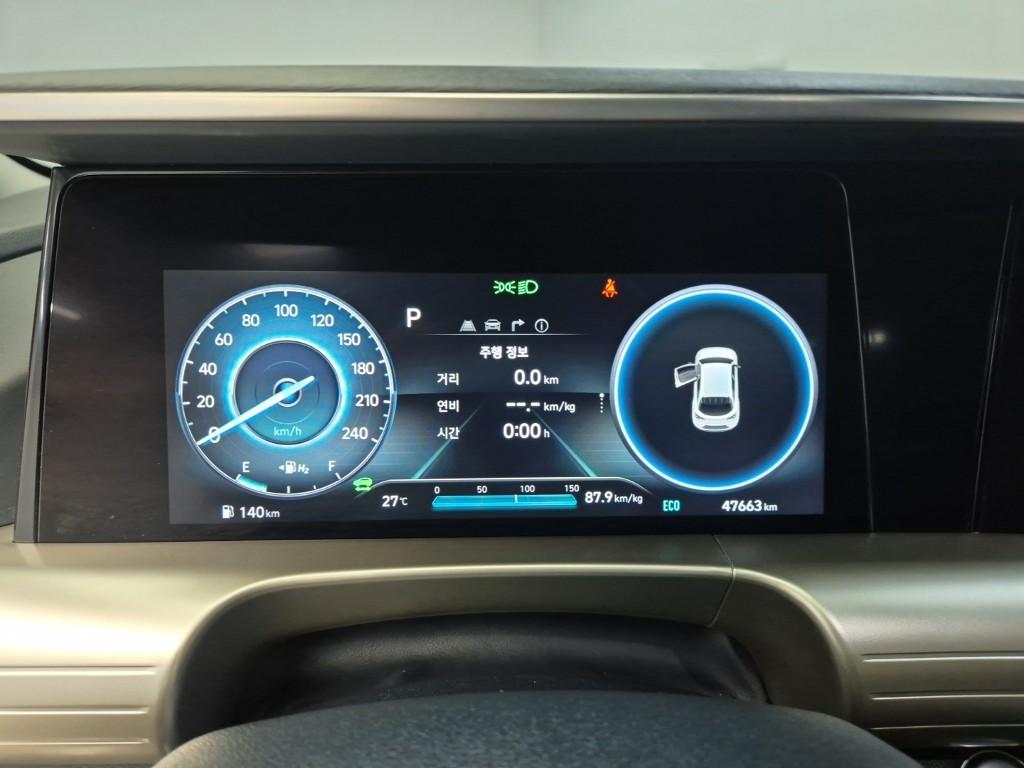 HYUNDAI Nexo FCEV