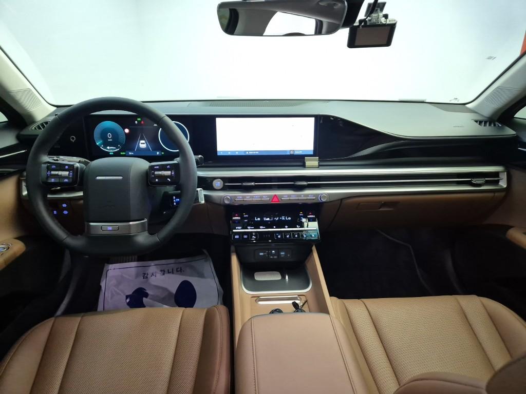 HYUNDAI The All New Grandeur Hybrid 1.6 Hybrid
