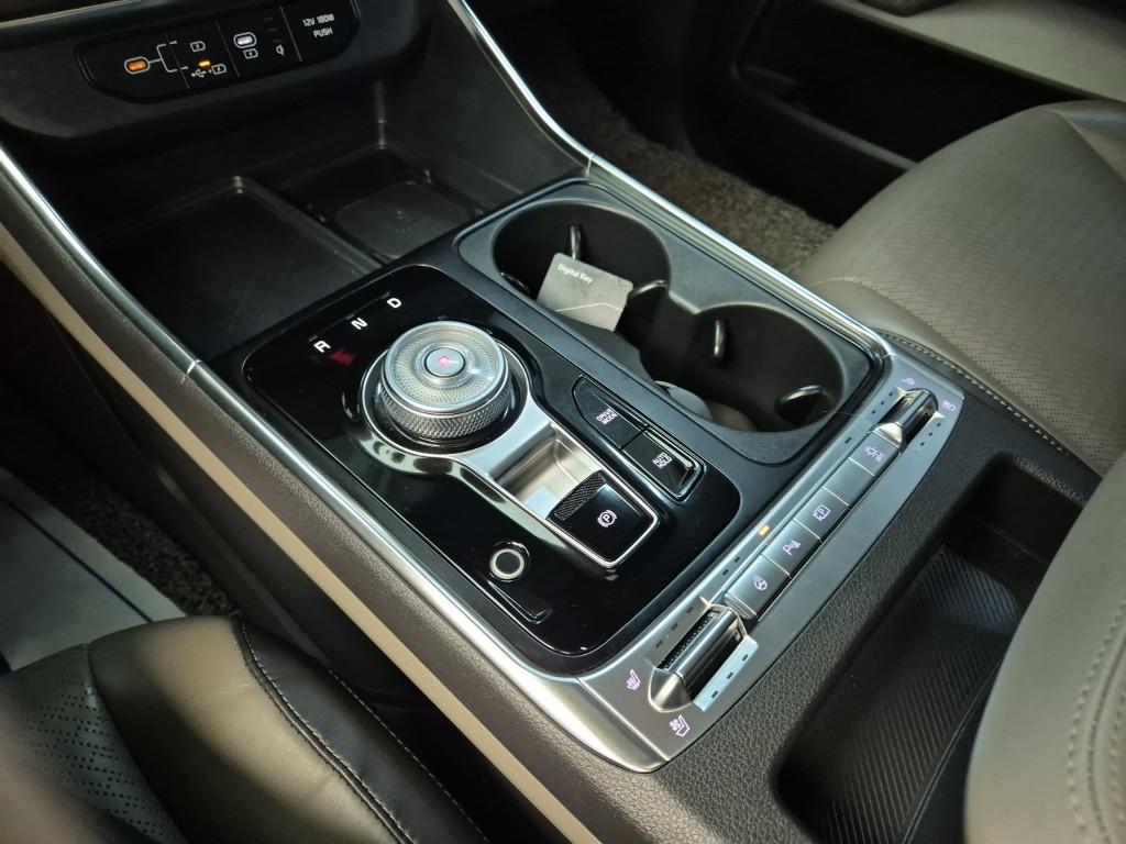 KIA The New Carnival Hybrid 1.6 HEV 9Seater
