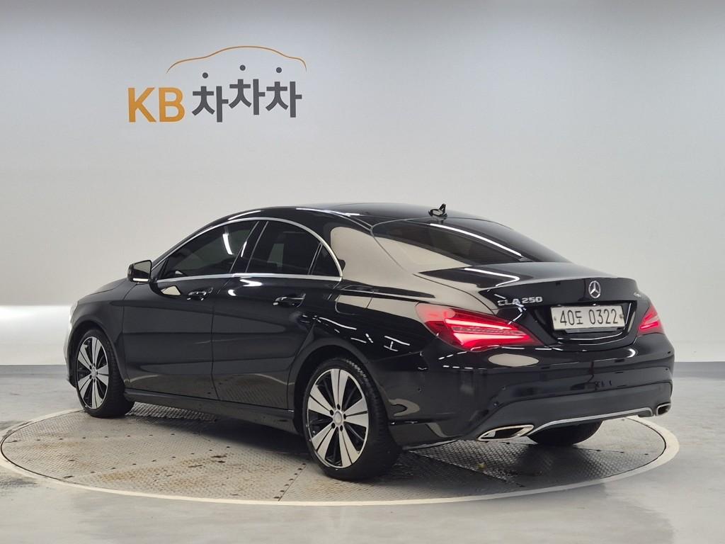 BENZ CLA-Class CLA250 4 Matic