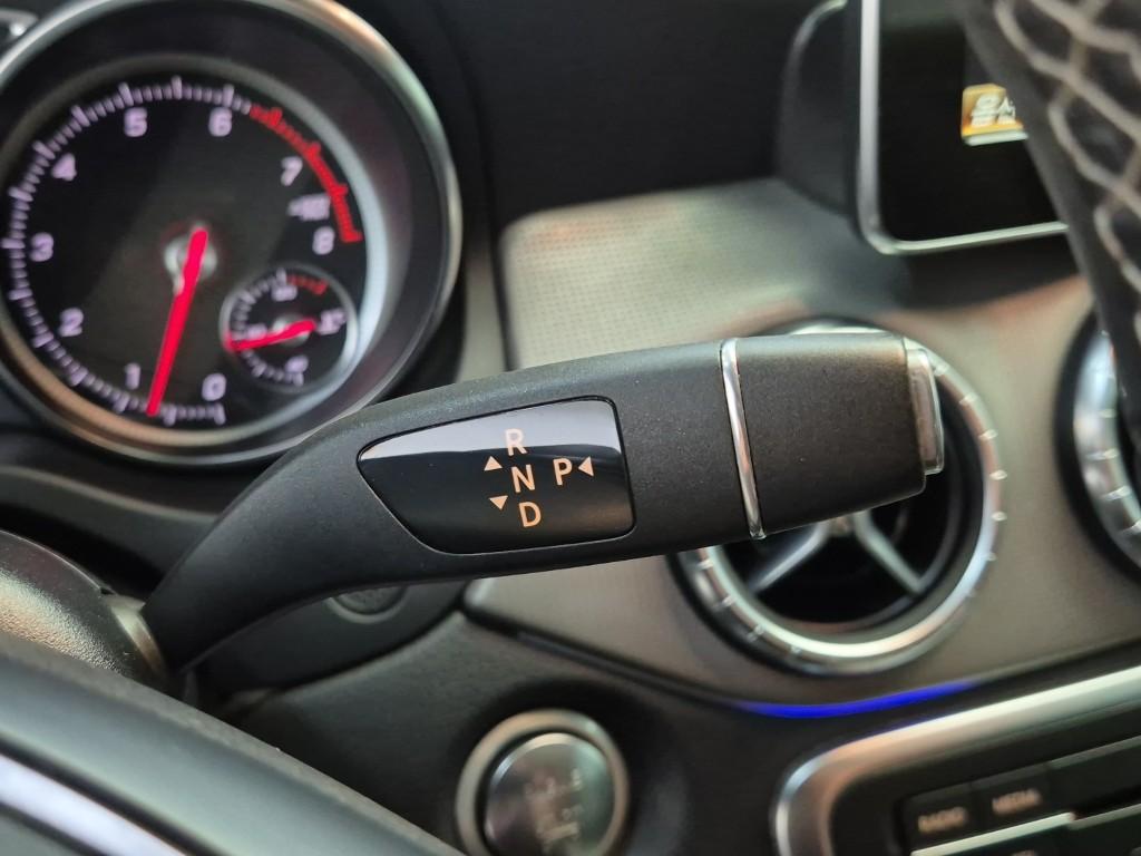 BENZ CLA-Class CLA250 4 Matic